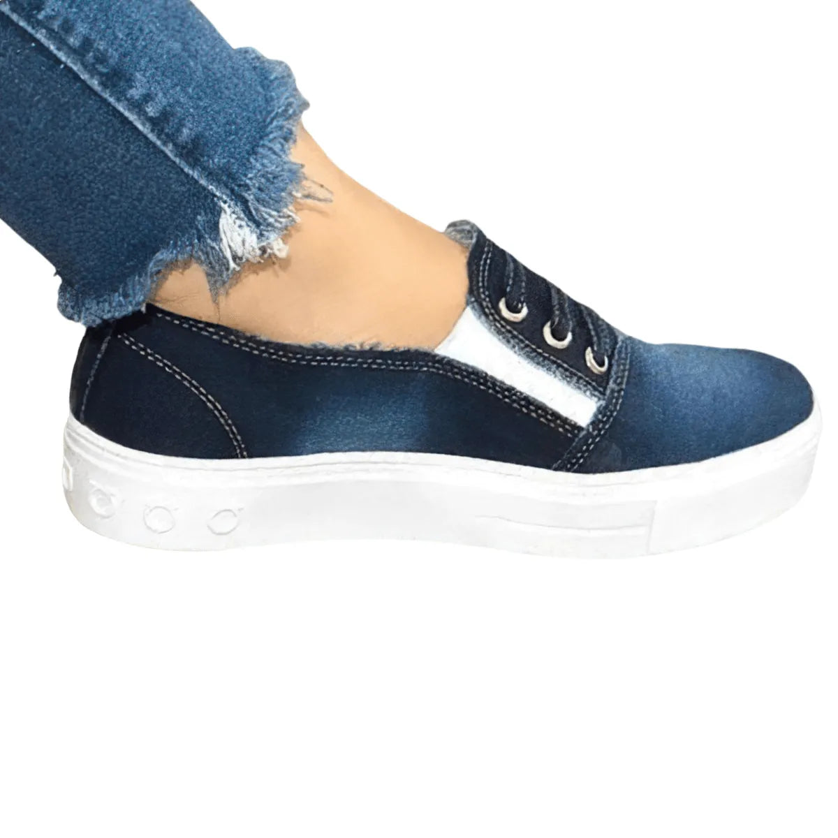 Tenis cor deals jeans